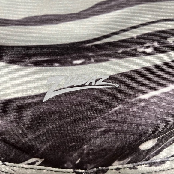 Raiders women’s Black and Gray Riders by Lee Leggings - Picture 5 of 8